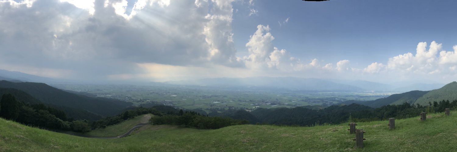 pu_tan's profile banner image