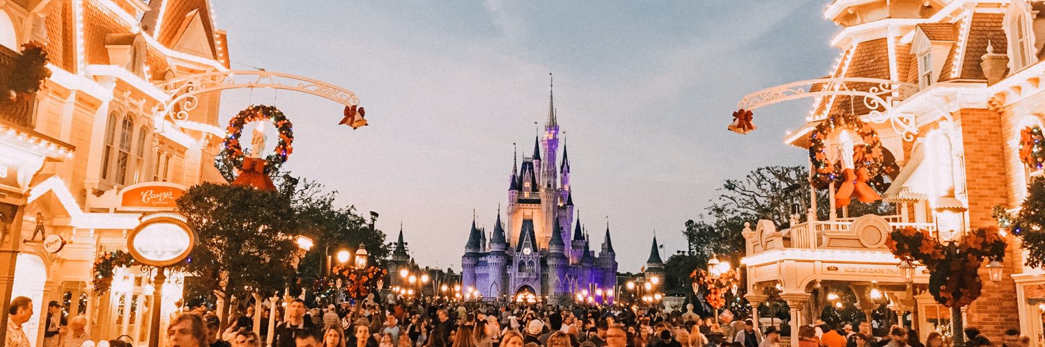 ashlynnncate's profile banner image