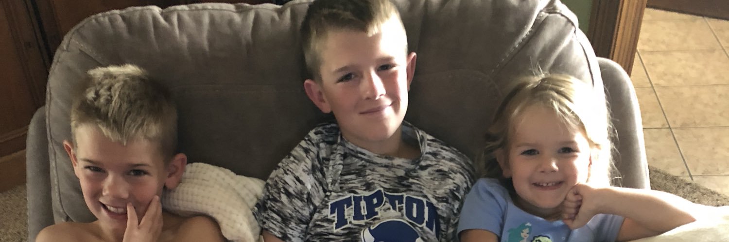 Carrie Capshaw banner