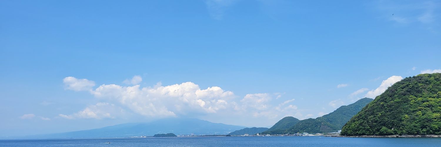 akua_9's profile banner image