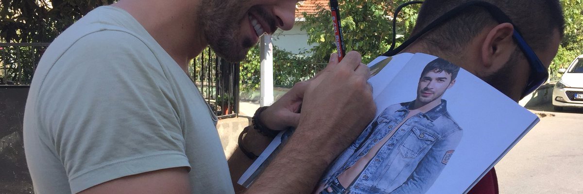 DemYusonsuzz's profile banner image