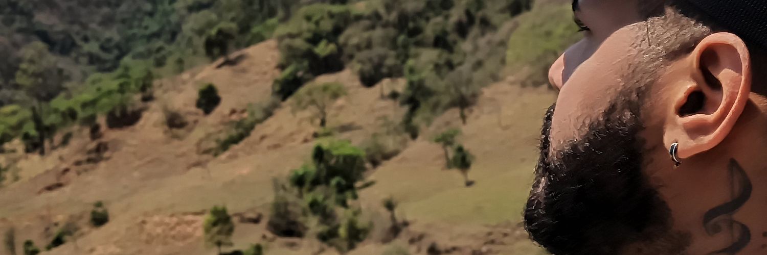taylorfarias's profile banner image