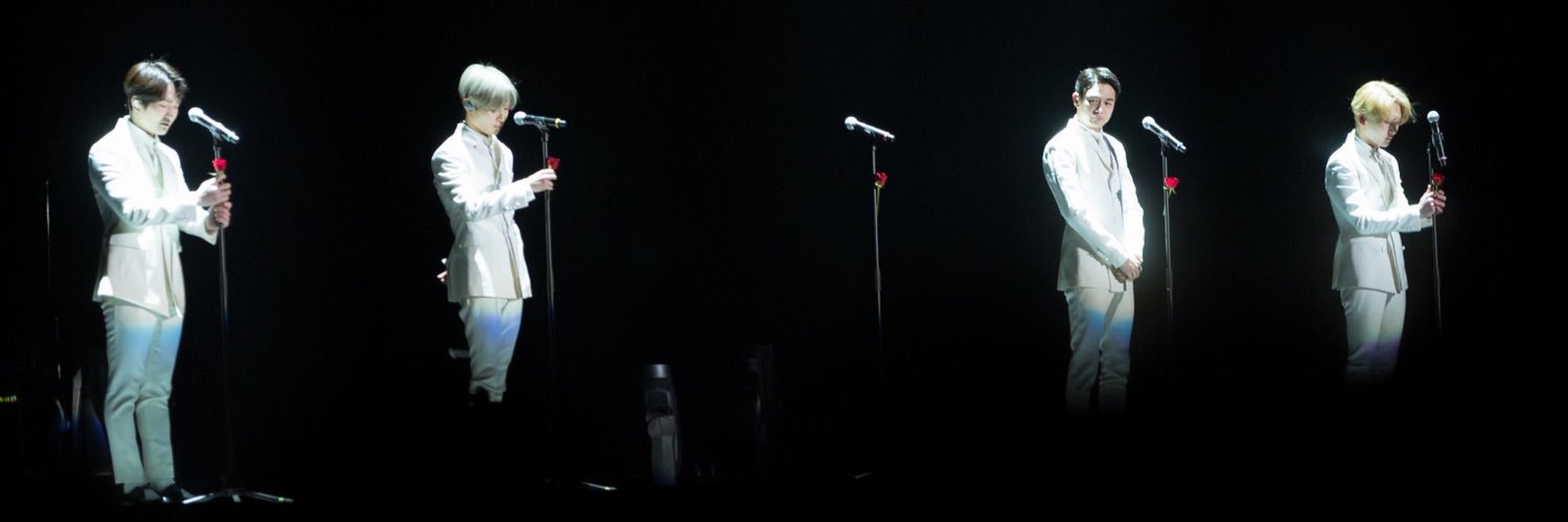 ทีมรอแล้วรอเล่าเฝ้าแต่รอ banner