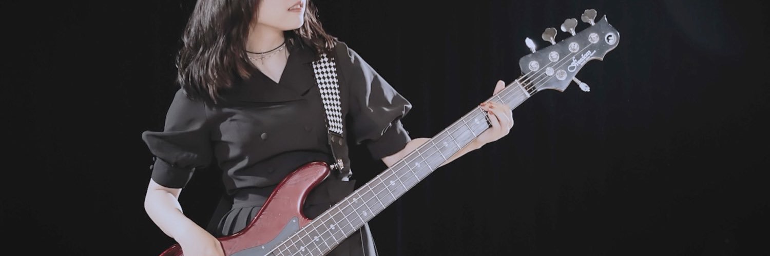 Fami。LOVEBITES banner