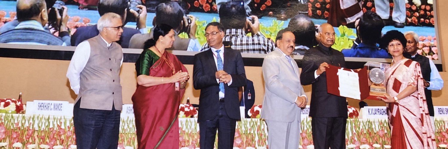 Prof. (Dr.) Uma Kumar banner