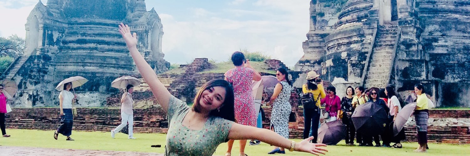 EllizdeLeon's profile banner image