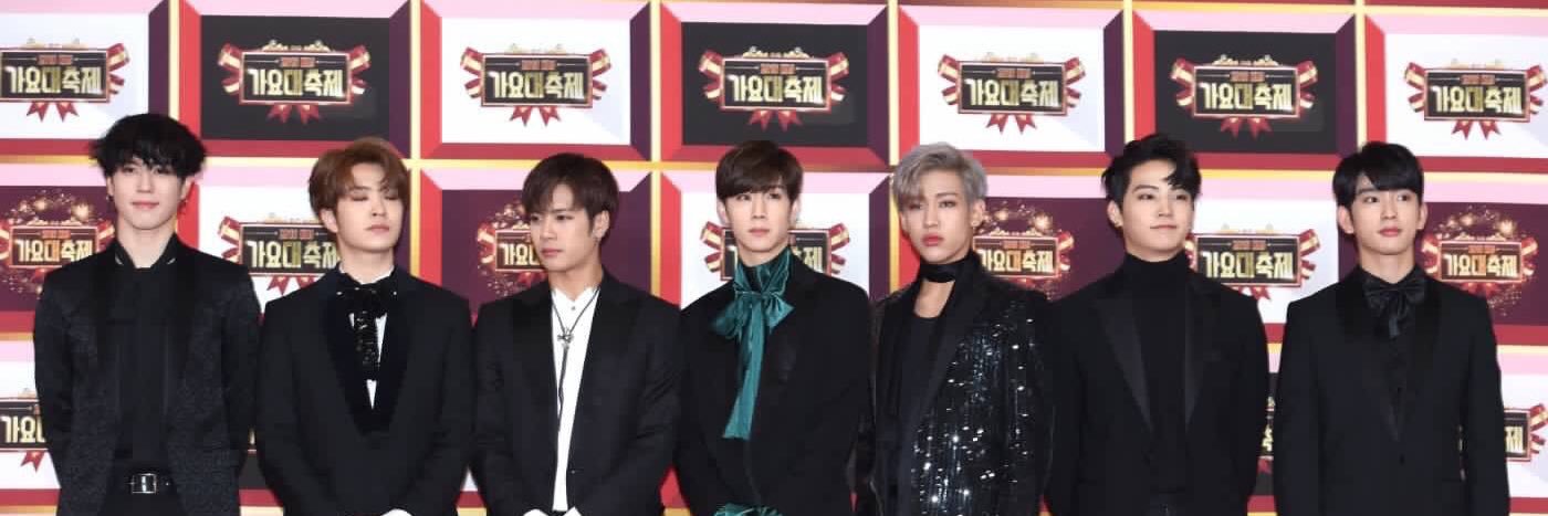 kpop_locks_'s profile banner image