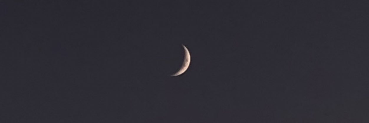 emj________'s profile banner image