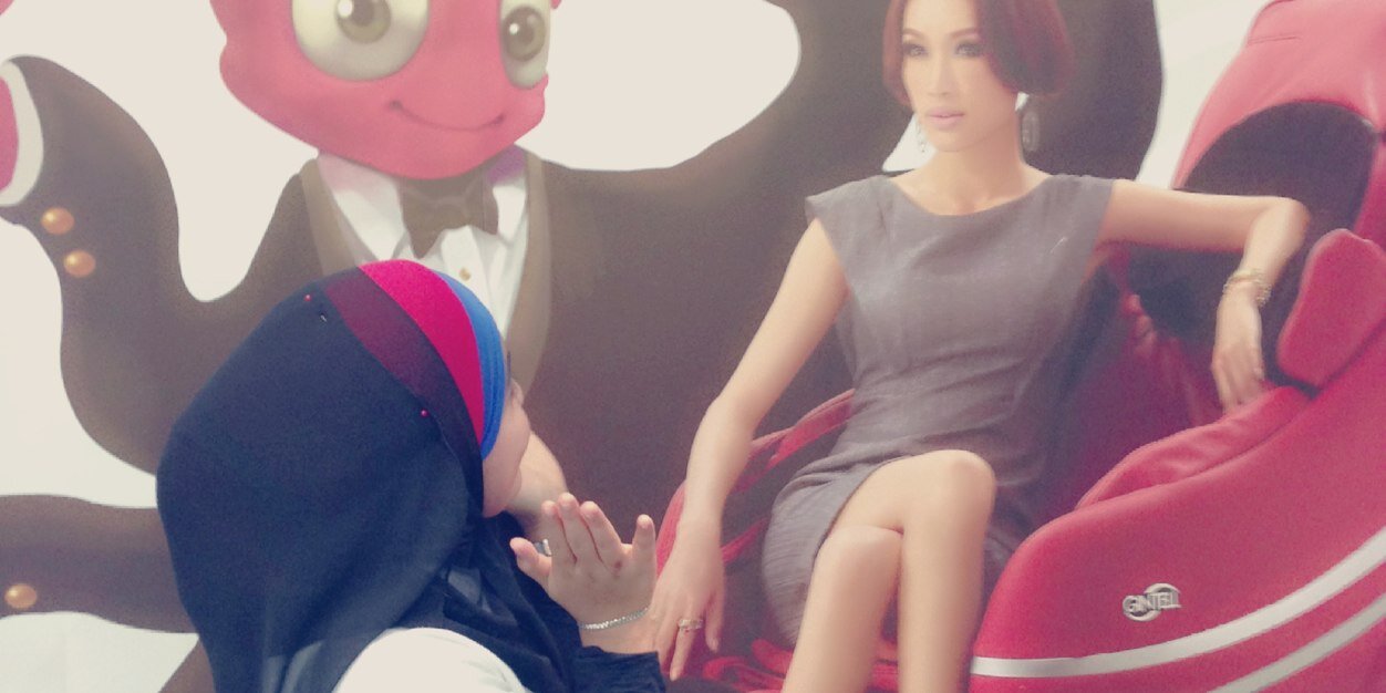 sazilaeyla's profile banner image