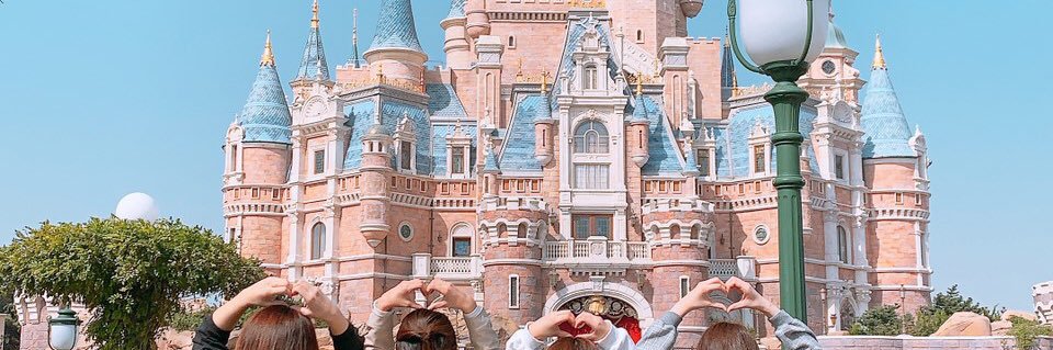 knn__43's profile banner image