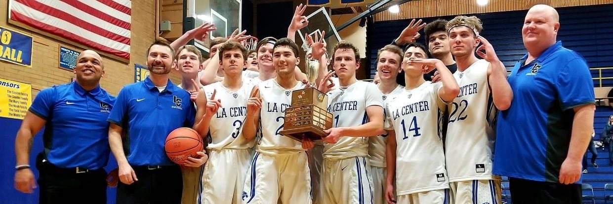 La Center Basketball banner