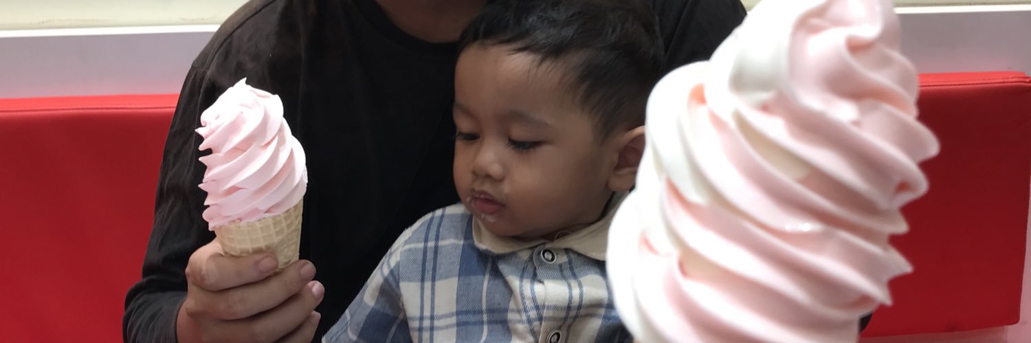 Putripall_'s profile banner image