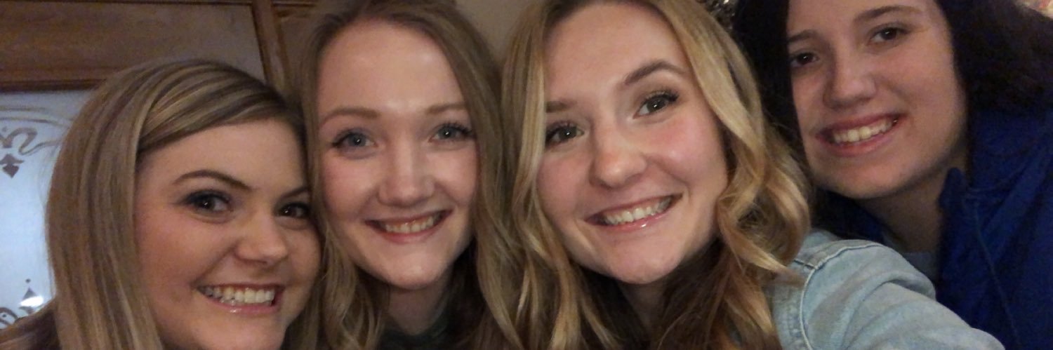 PresleyMichaela's profile banner image