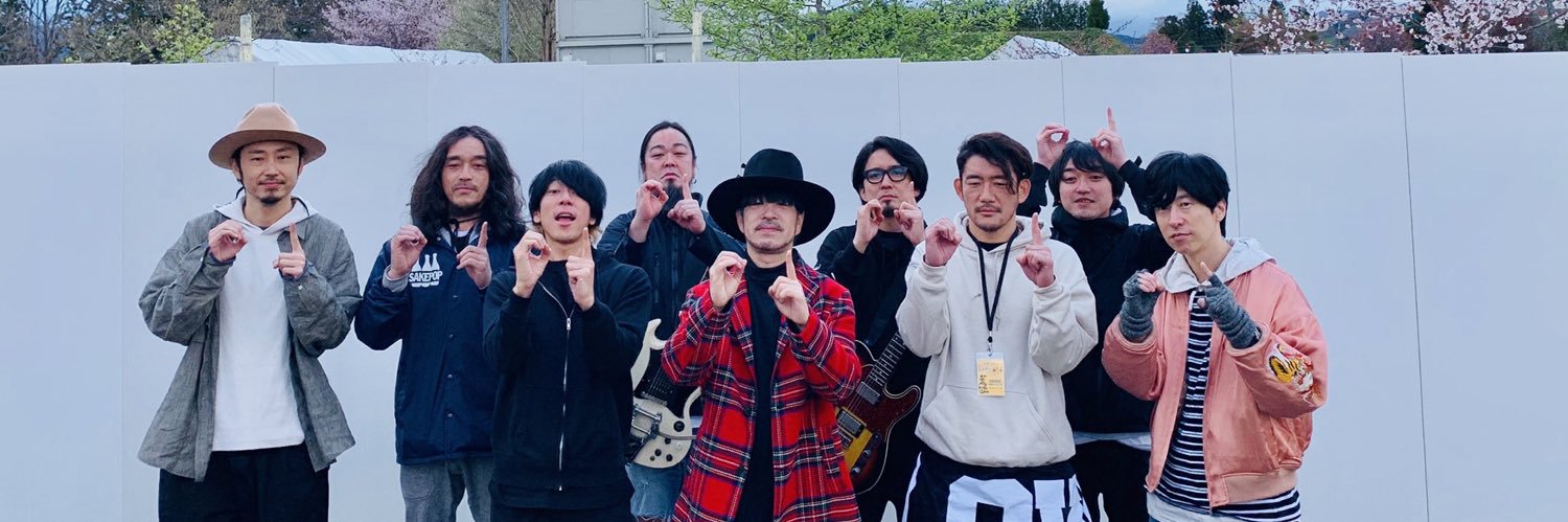 monomays's profile banner image