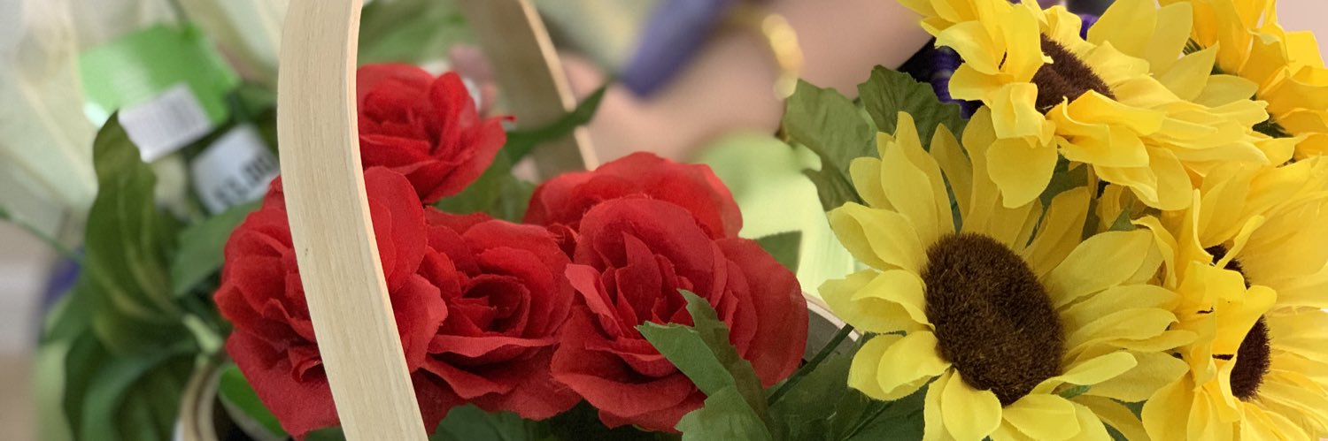 CoreUmesh's profile banner image