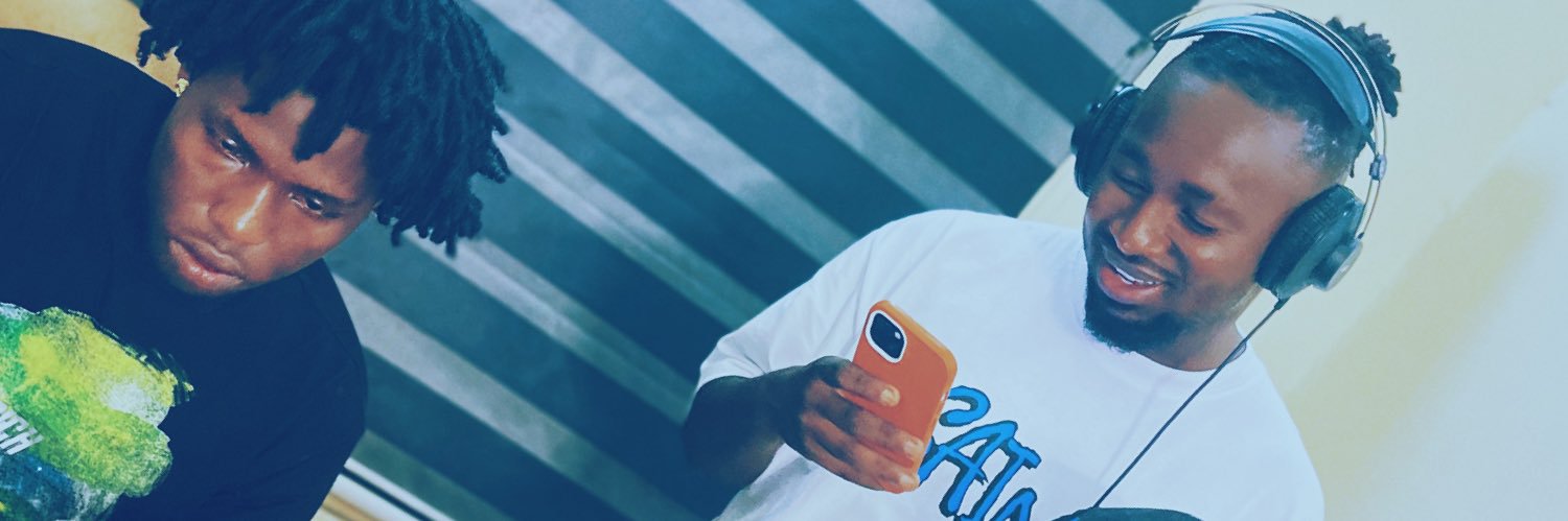 IAMTOBISMALLZ's profile banner image