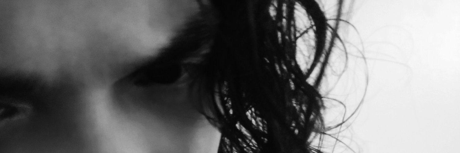 dreFCXD's profile banner image