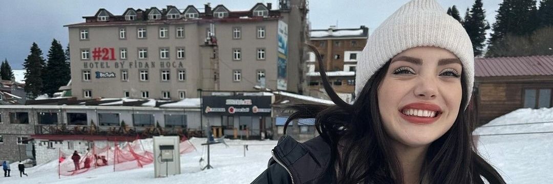 Elif Nazlı/swetchersdrama.base.eth banner