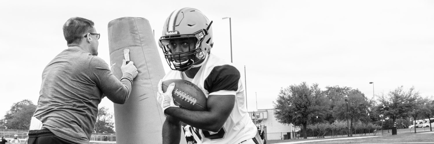 The Pro Showcase 🏈 banner