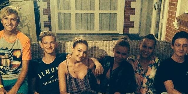 AlliSimpsonITA's profile banner image