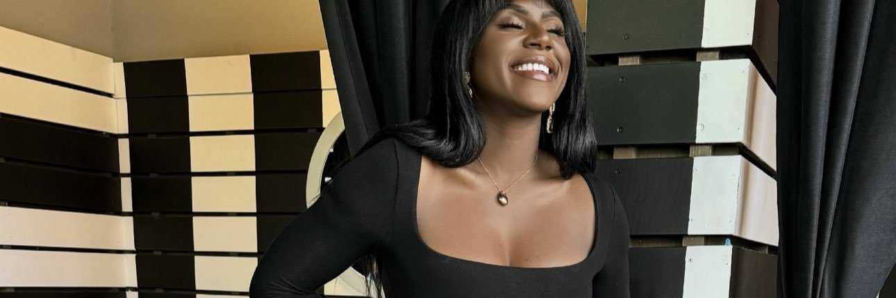 PoshQu33n's profile banner image
