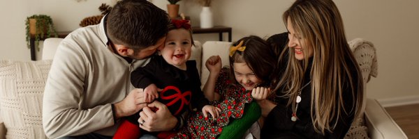 ms_nicolevarga Profile Banner