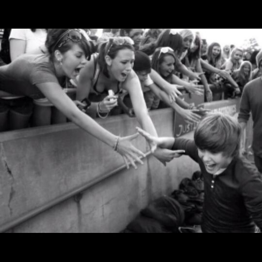 Justinfans banner