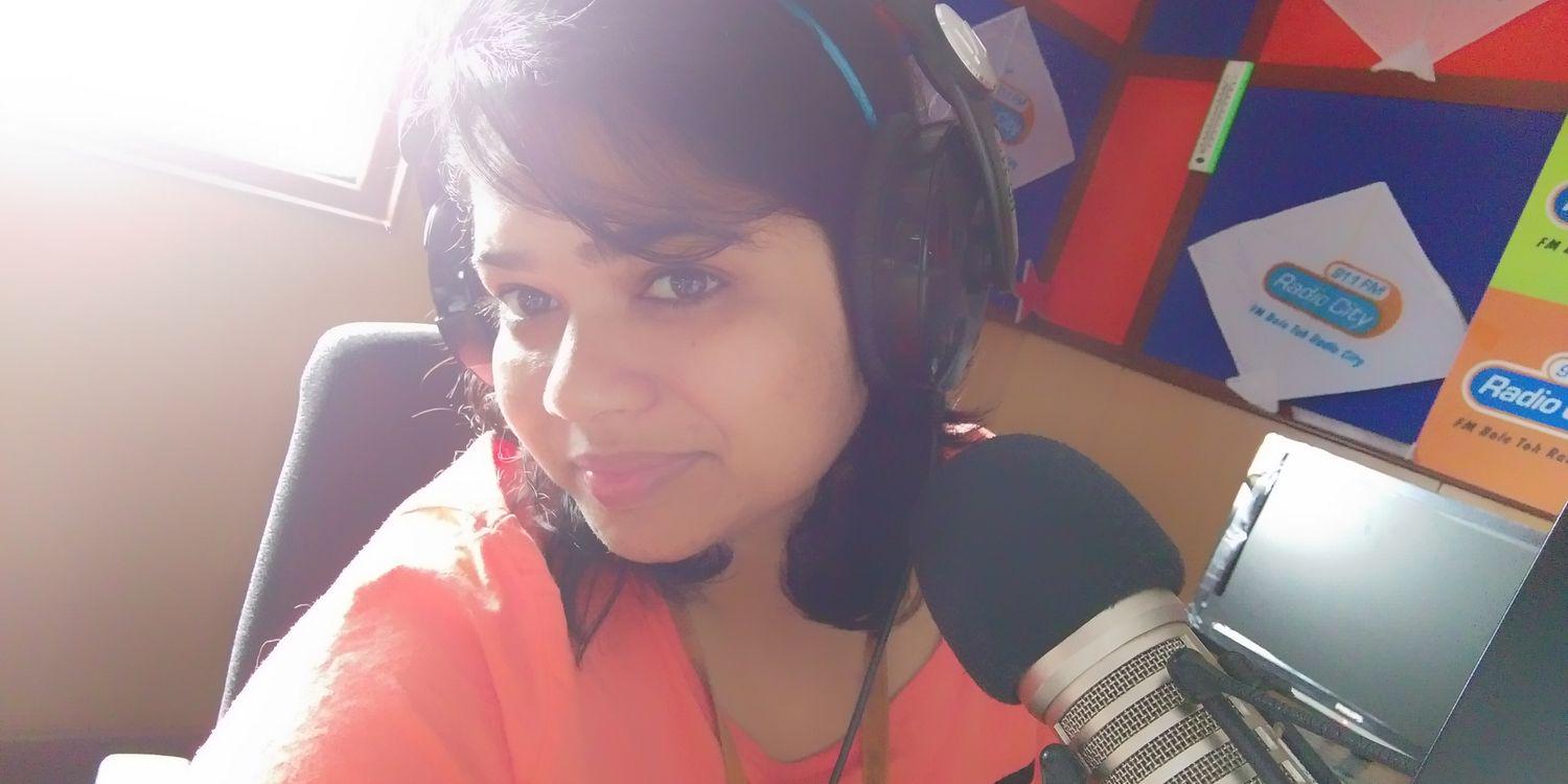 RJ Apurva banner