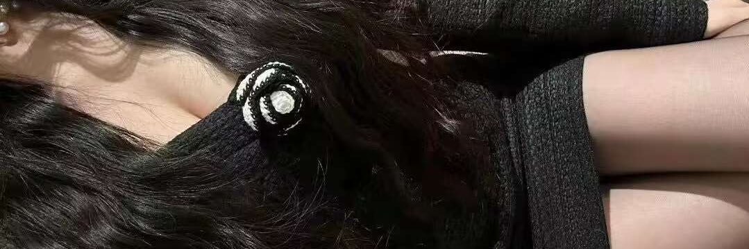 不👅就滚 banner