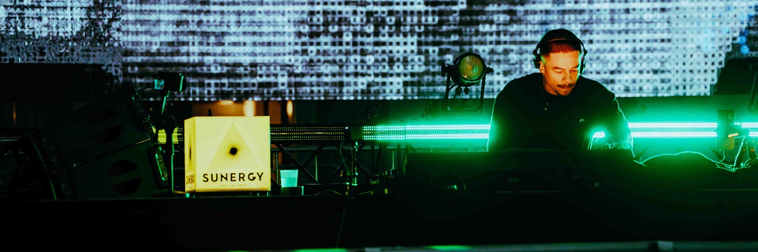 Hilder brando banner