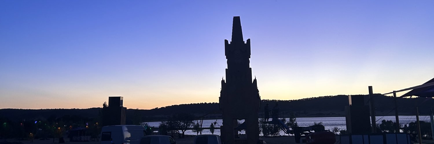 warifesteria's profile banner image