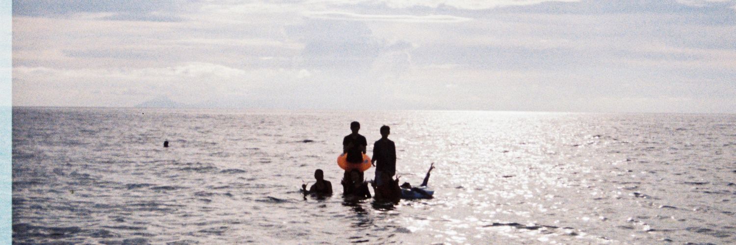 calaress's profile banner image
