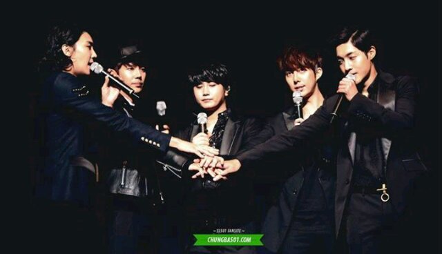 TripleS_INA's profile banner image
