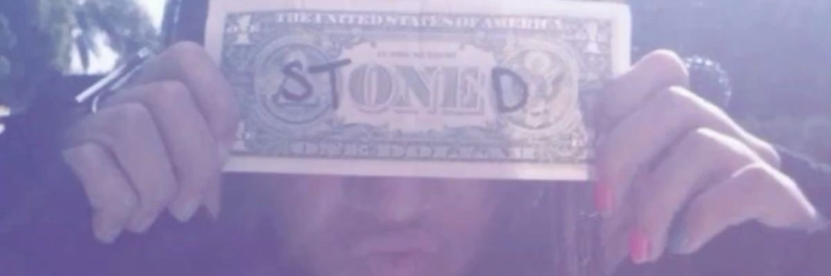 thotIing's profile banner image