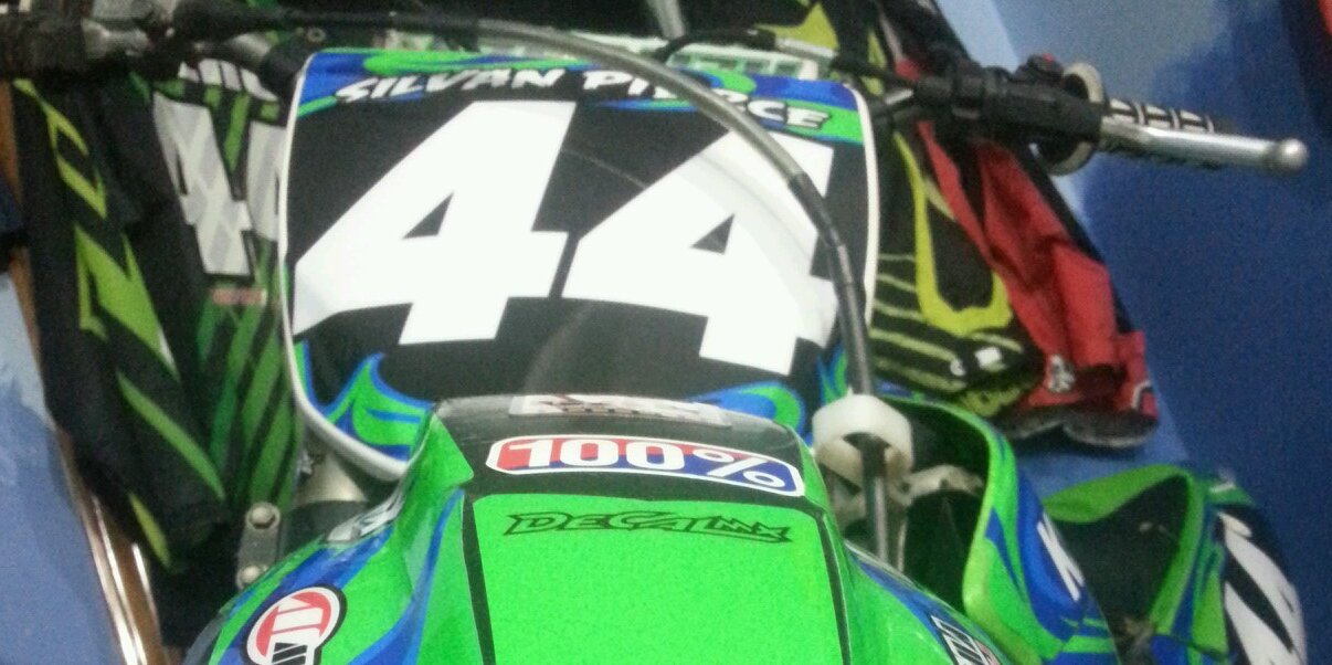 MotoSolution's profile banner image