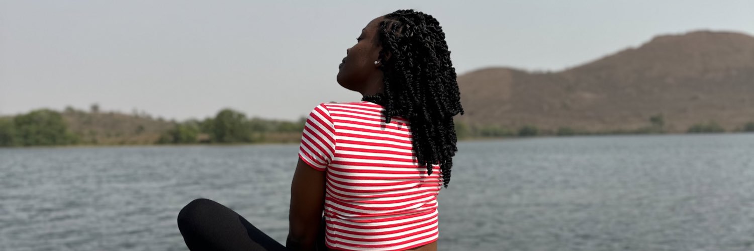 Jhesng's profile banner image