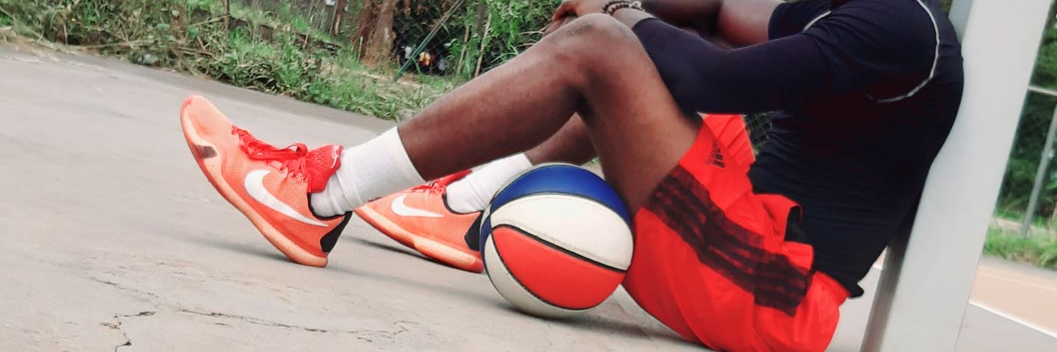 BornLegendary banner