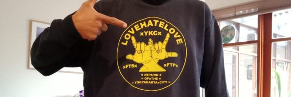 lovehateloveone Profile Banner