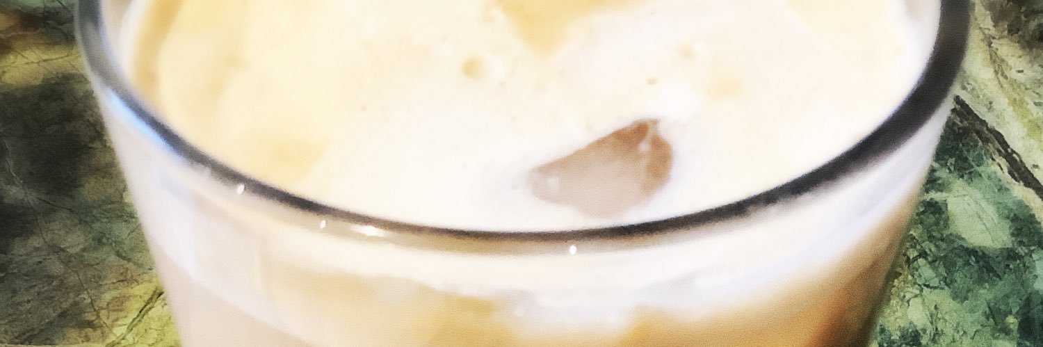 Lisa Elizabeth (she/her) banner