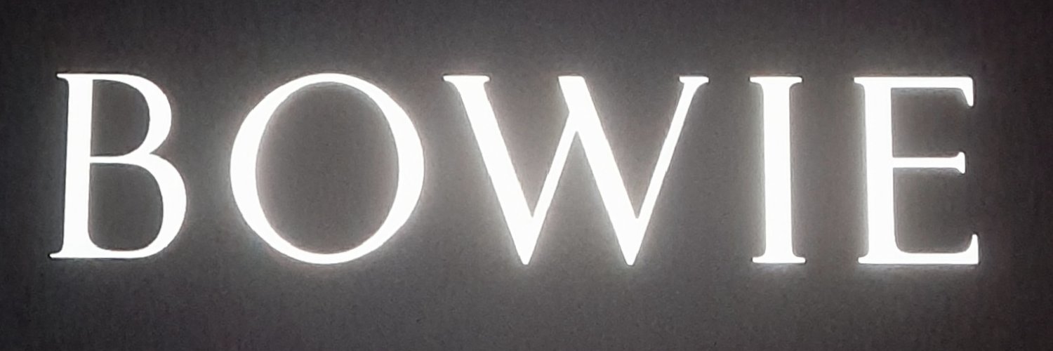 Davis1Davies's profile banner image