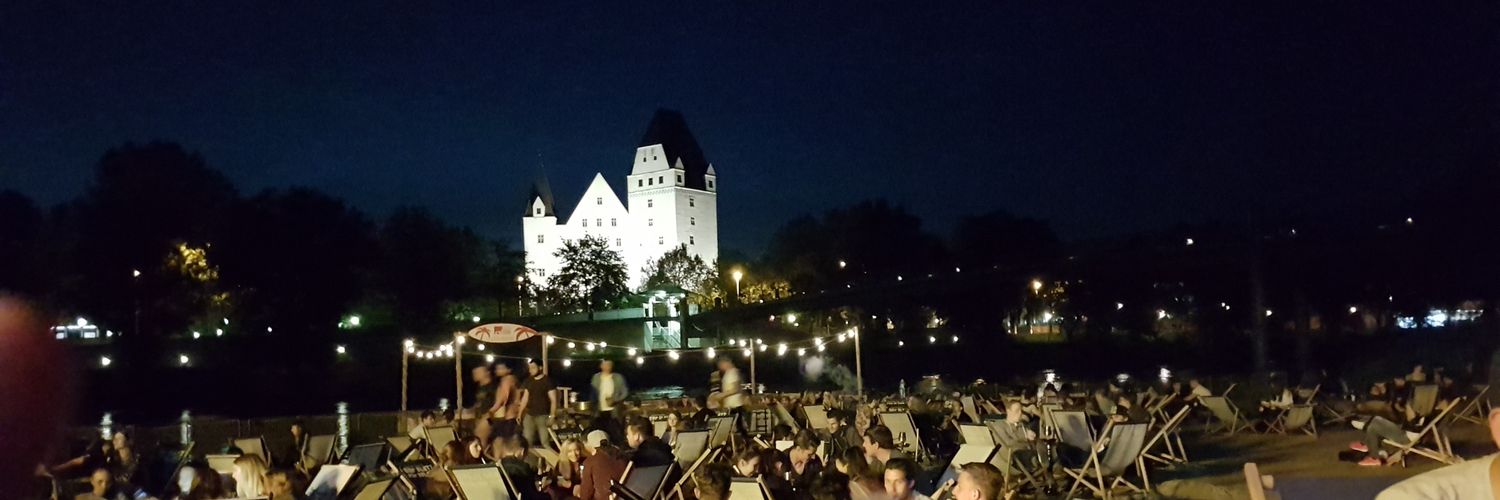 Tores Domingo banner