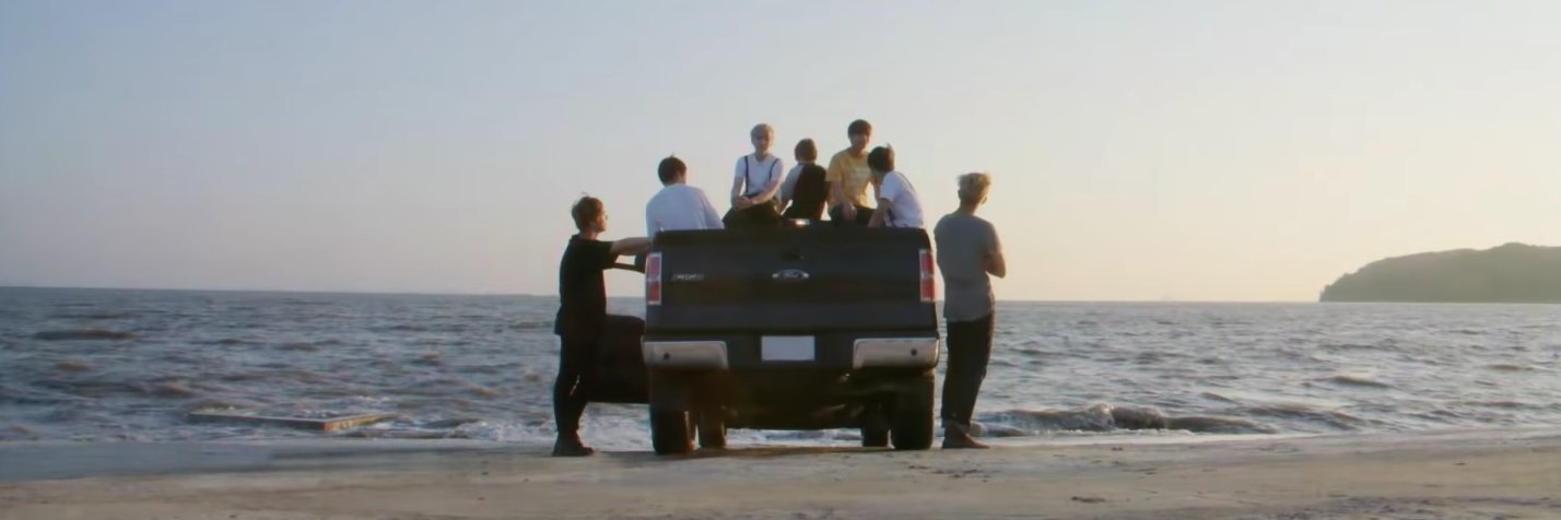 jintiff's profile banner image
