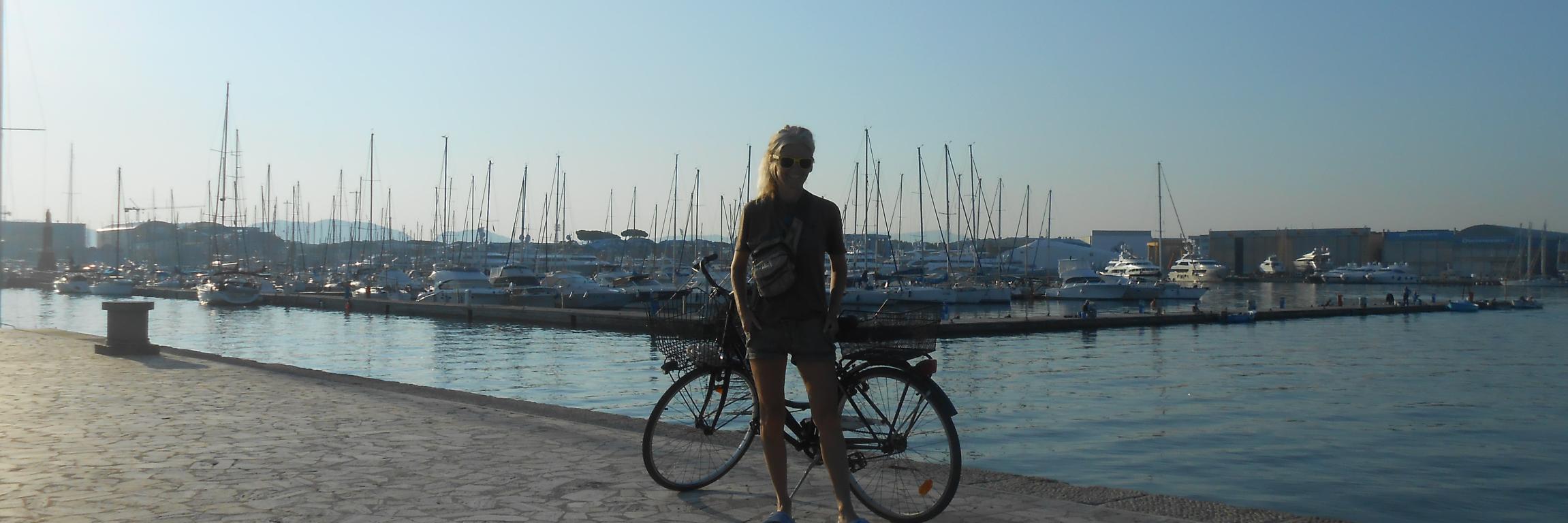 DanielaUrbani2's profile banner image