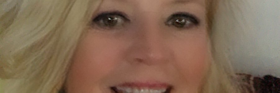 hotswimchick's profile banner image