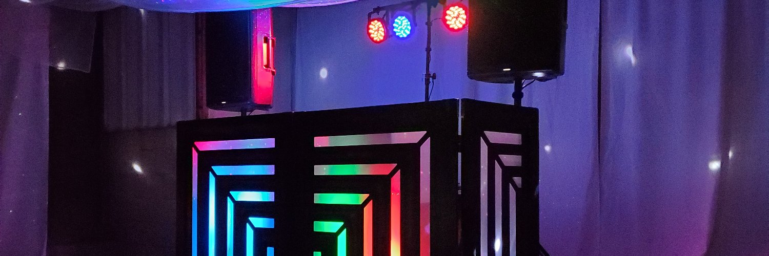 discoschil's profile banner image