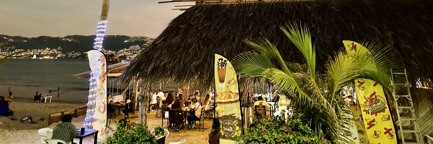 Dubai Crepes banner