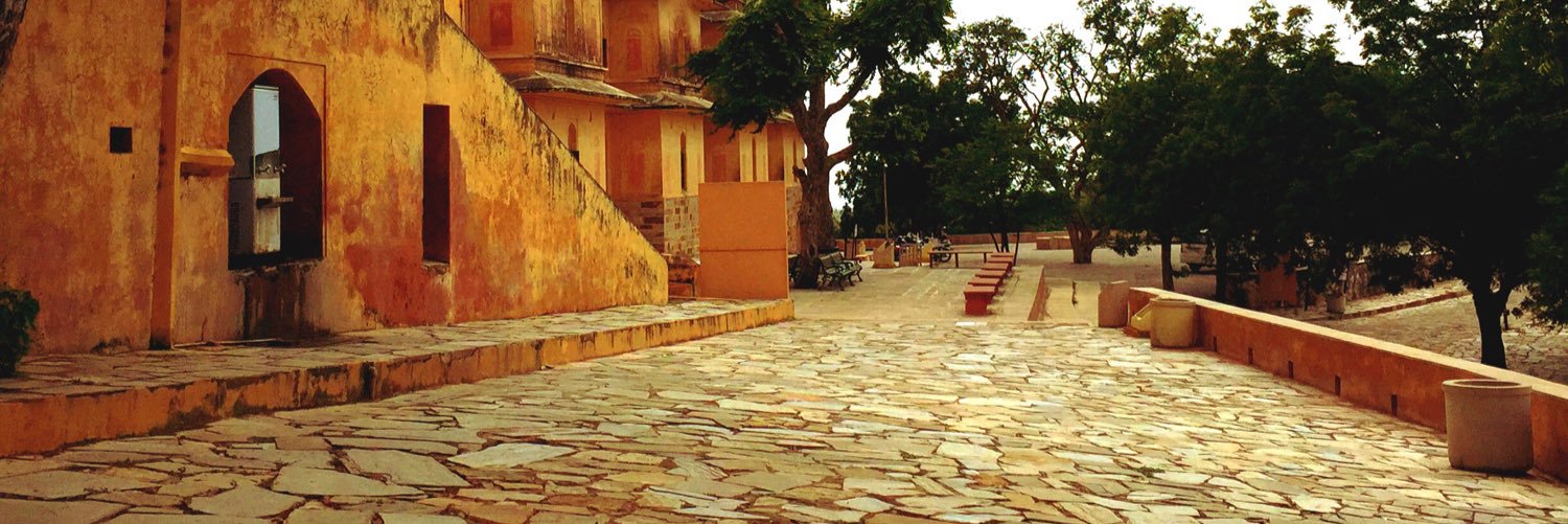 smitachakraburt's profile banner image