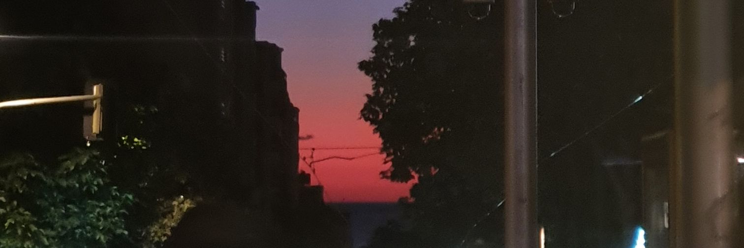 Lore Benítez banner