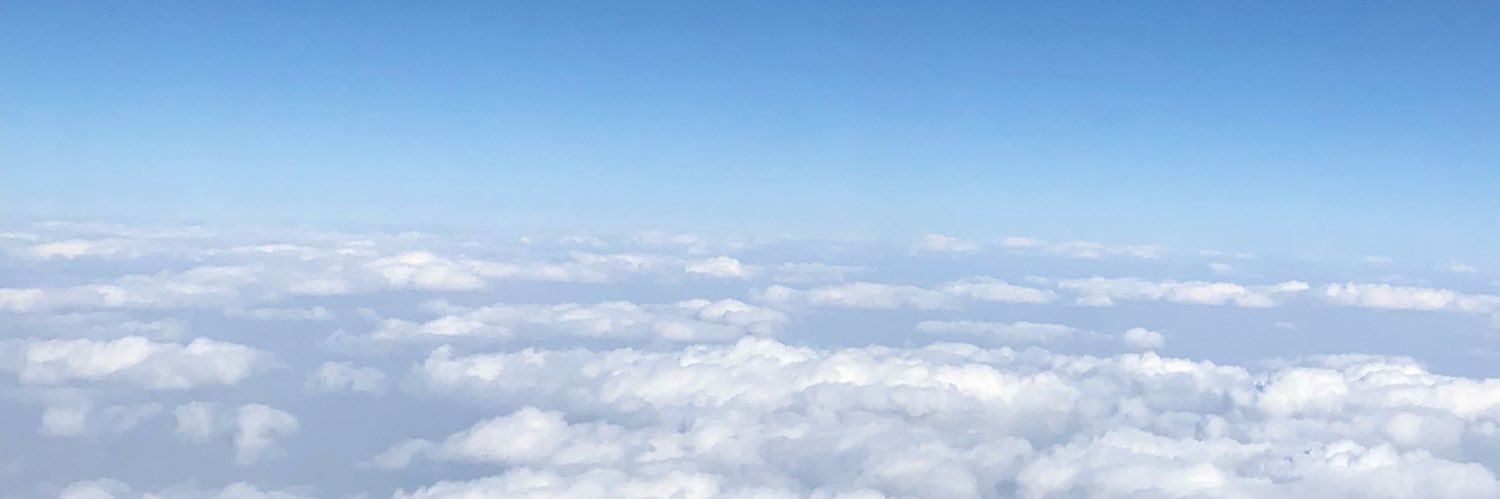 Bee__114's profile banner image