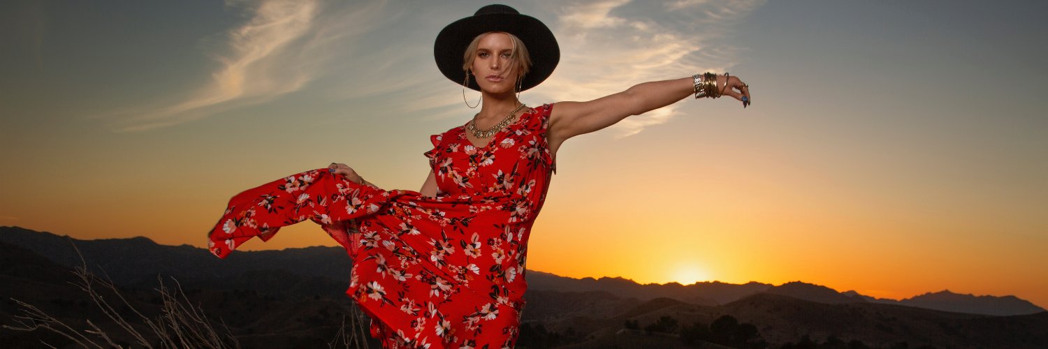 JessicaSimpsonStyle banner